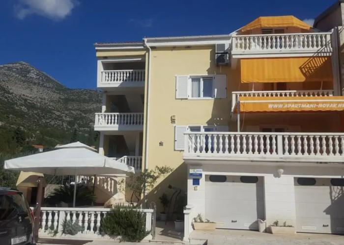 Apartments Villa Novak