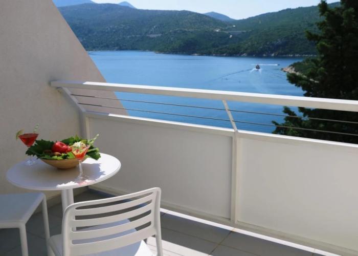 Hotel Osmine D.O.O.
