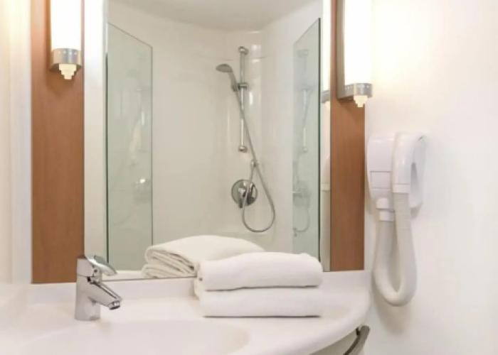 Hotel ibis Friedrichshafen Airport Messe