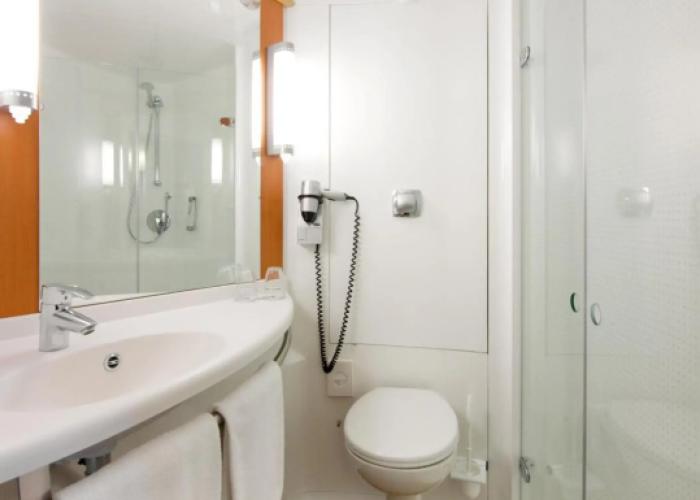 Hotel ibis Friedrichshafen Airport Messe