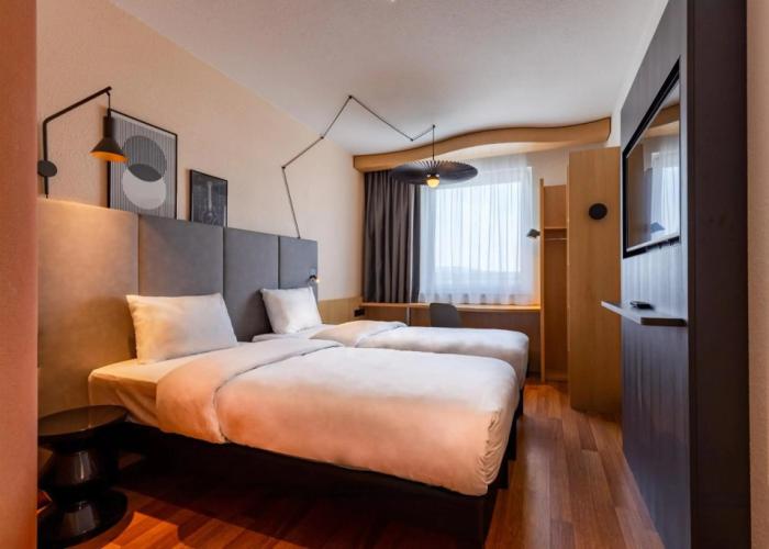 Hotel ibis Friedrichshafen Airport Messe