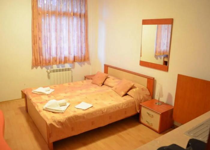 Persey Flora Apartments