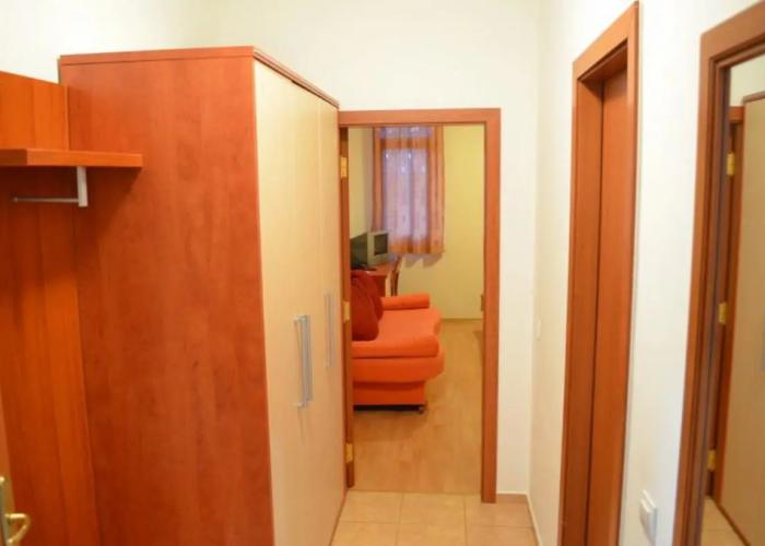 Persey Flora Apartments