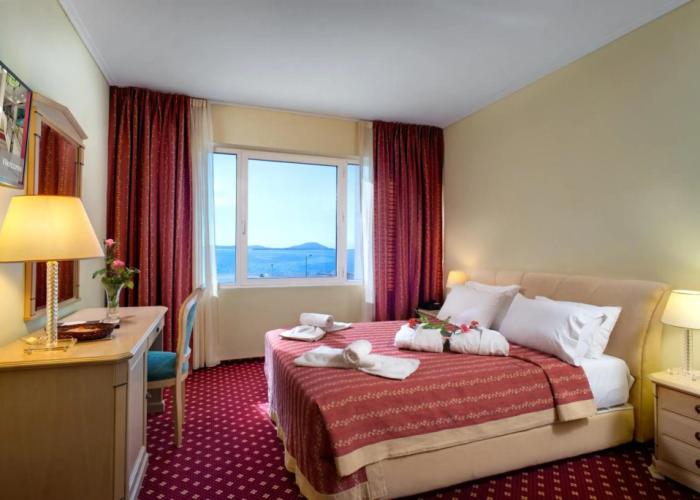 Angelika Pallas Hotel