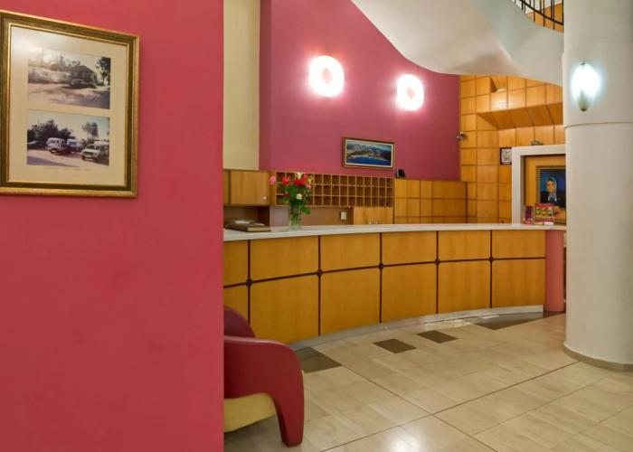 Angelika Pallas Hotel