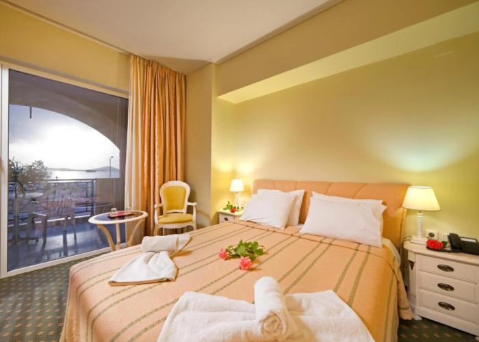 Angelika Pallas Hotel