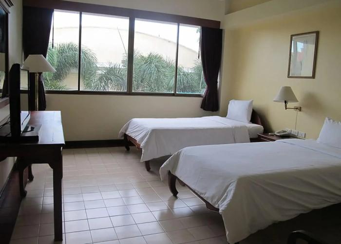 Mae Pim Resort Hotel