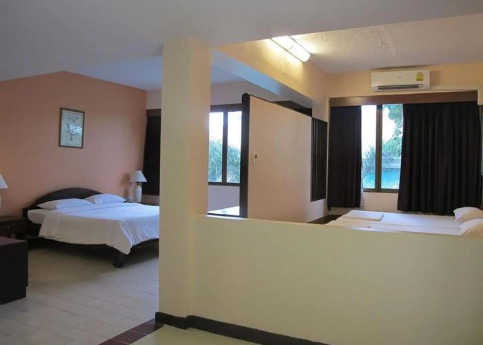 Mae Pim Resort Hotel