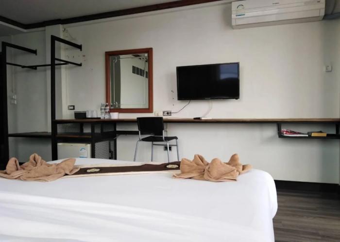 Pimpimarn Beach Hotel