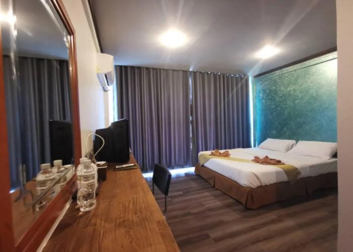 Pimpimarn Beach Hotel