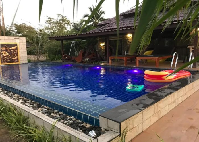 Rayong Rental Pool Villas
