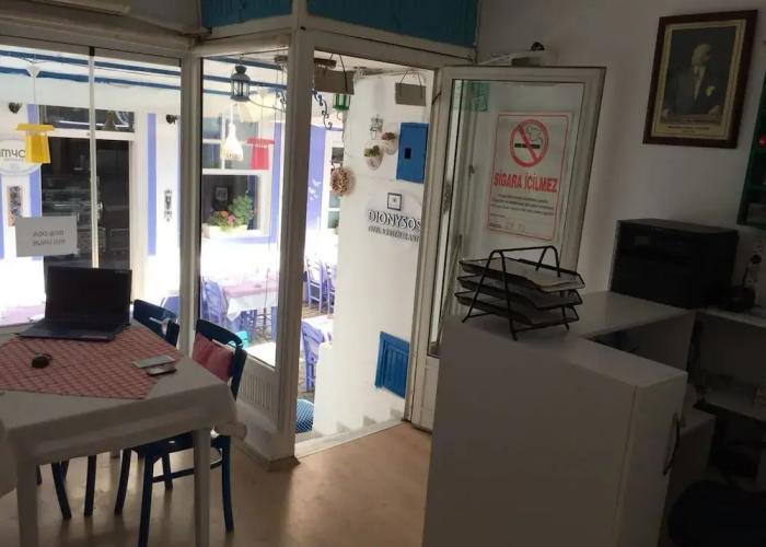 Dionysos Otel & Restoran & Ada Kahvaltı