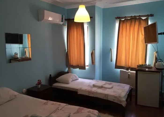 Dionysos Otel & Restoran & Ada Kahvaltı