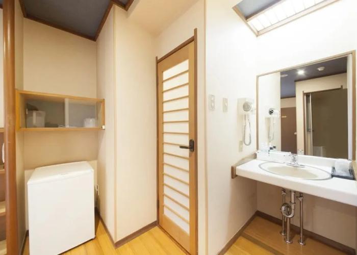 Iizaka Onsen Yunoya