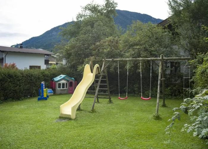 Apartment in Brixen im Thale With a Garden