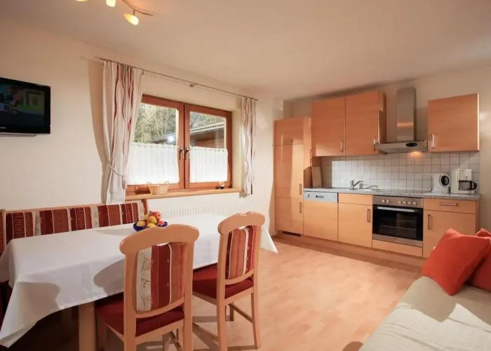 Apartment in Brixen im Thale With a Garden