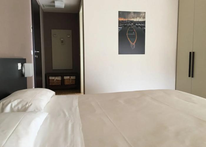 Vialeromadodici Rooms & Apartments
