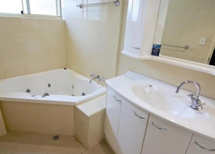 Bayview Beach Holiday Apartments