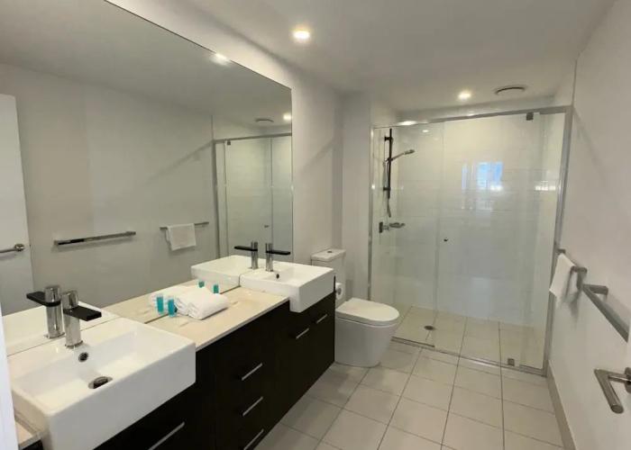 Harbour Quays Apartments