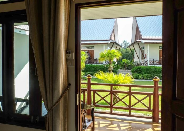 Bhu Tarn Koh Chang Resort and Spa