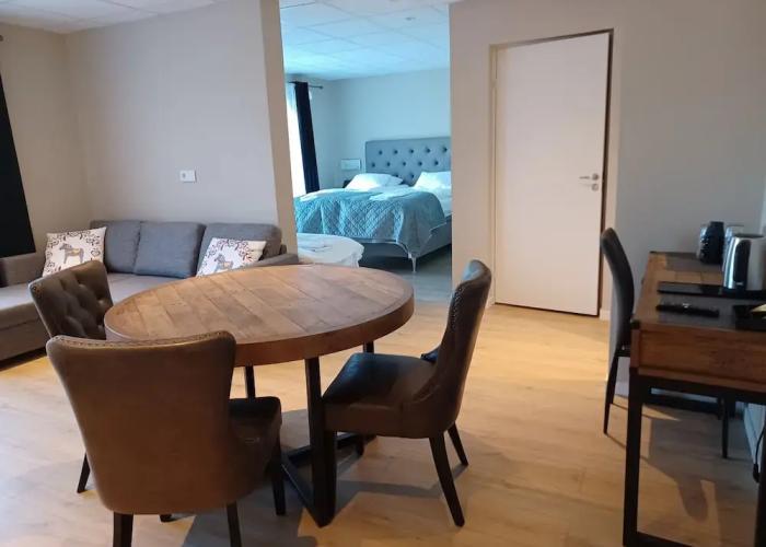 Solstickan Hotell & Vandrarhem