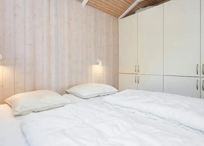 6 Person Holiday Home in Borkop