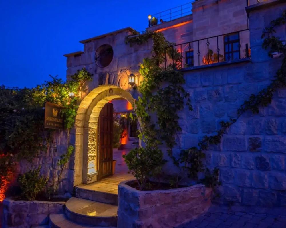 фото Sinasos Palace Cave Hotel