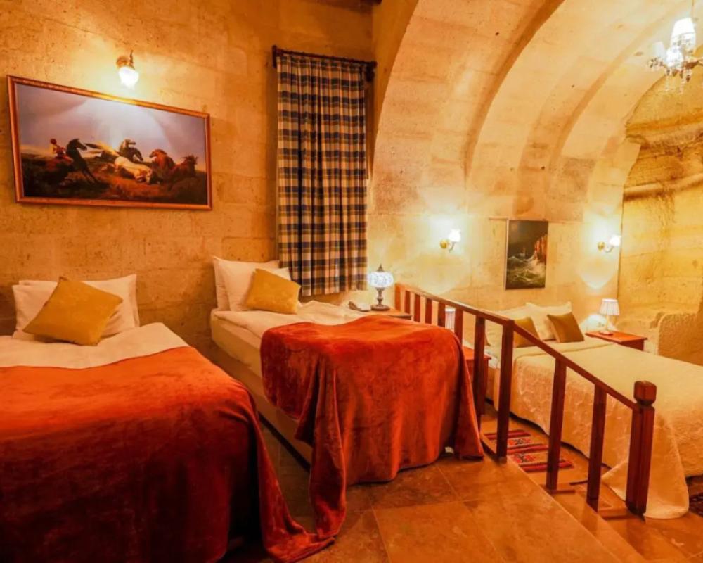 фото Sinasos Palace Cave Hotel