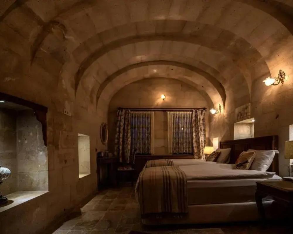 фото Sinasos Palace Cave Hotel