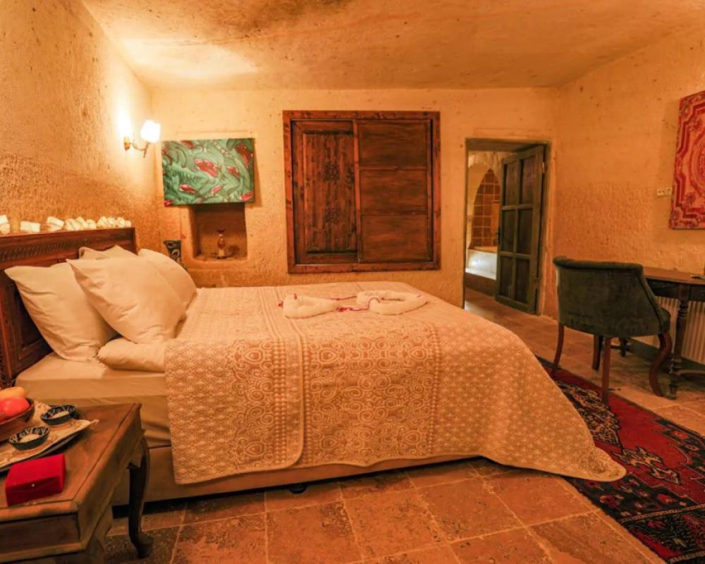 фото Sinasos Palace Cave Hotel