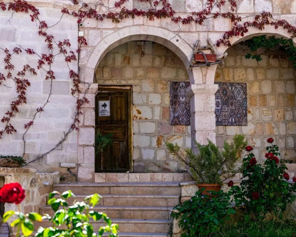 фото Sinasos Palace Cave Hotel