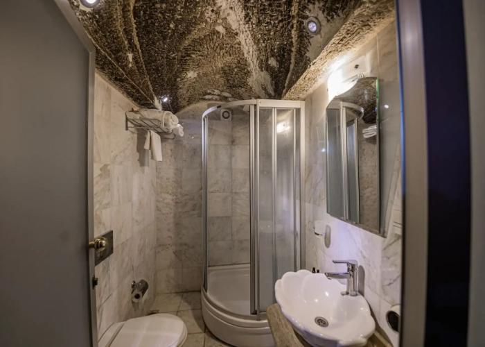 Konak Bezirhane Cave Otel