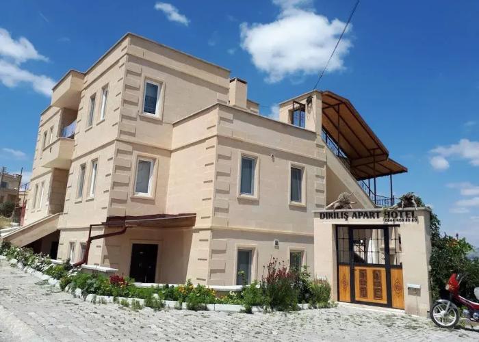 Di̇ri̇li̇ş Banarya Pansi̇yon