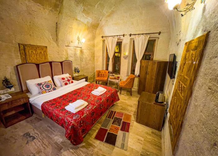 Heritage Cave Suites