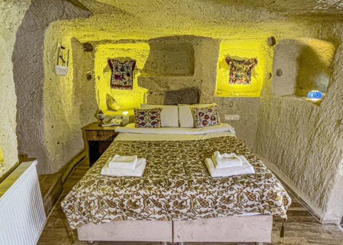 Heritage Cave Suites