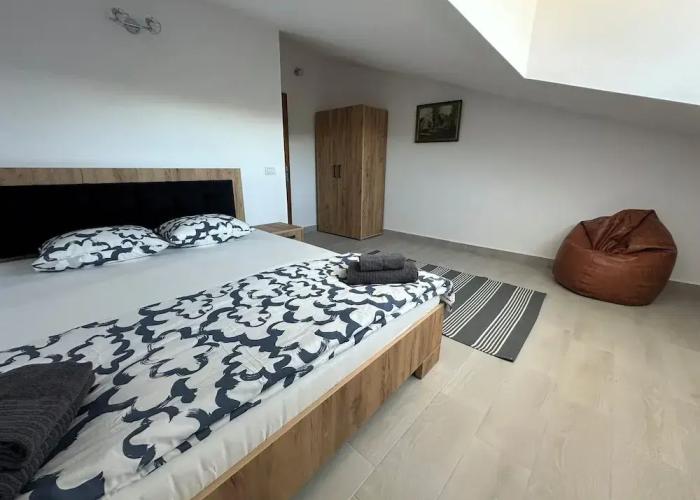Serenity Apartments and Studios