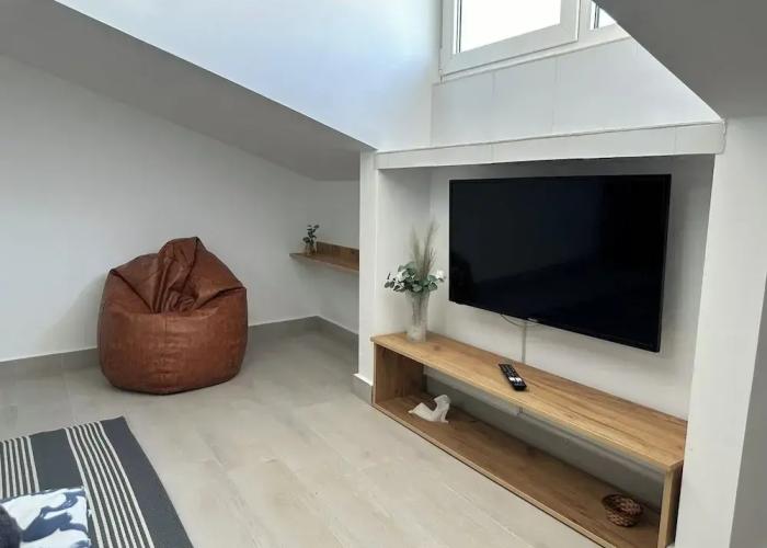 Serenity Apartments and Studios