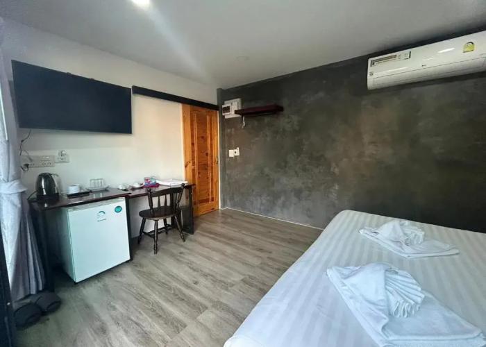 Uthaithani Resort