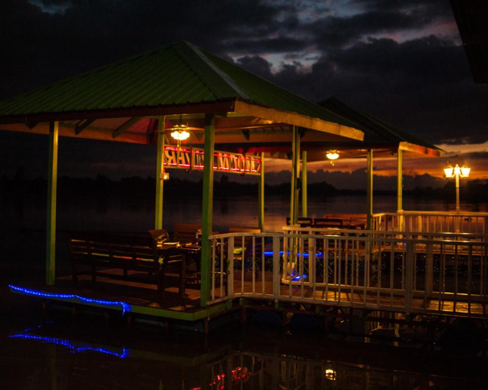 Bluemoon Riverside Resort