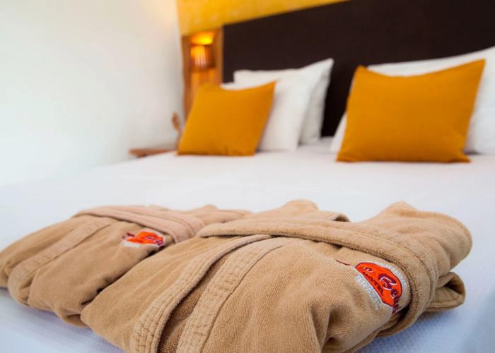 Duro Beach Hotel