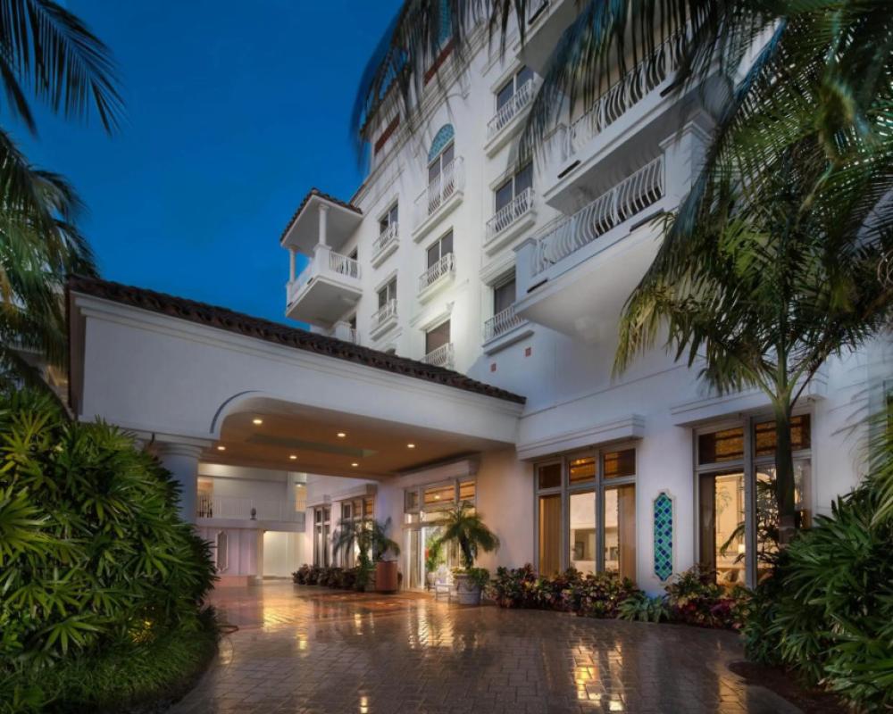 Lago Mar Beach Resort & Club