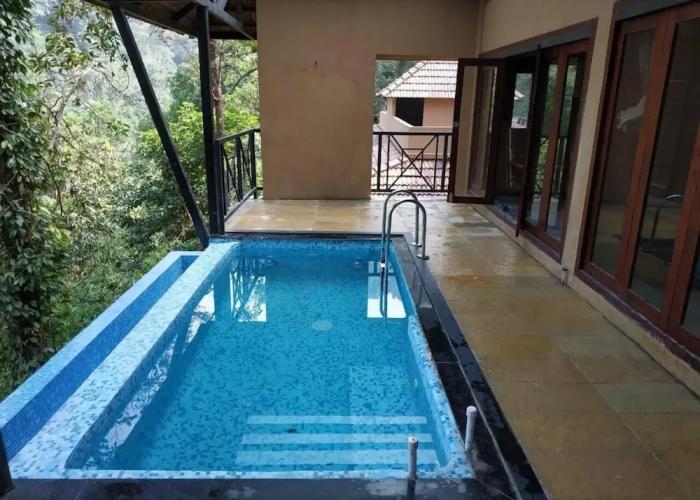 Silent Creek Resort