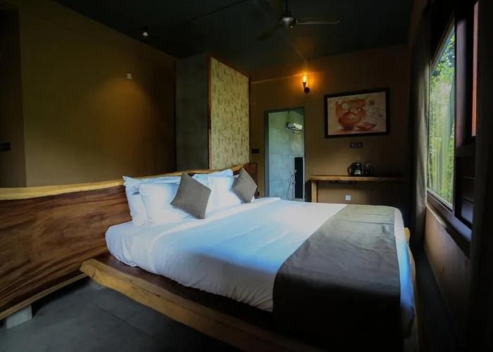 Silent Creek Resort