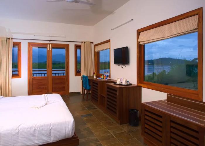 Vistara Resort