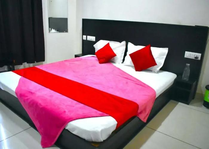 The Paddy Field Inn - Hostel