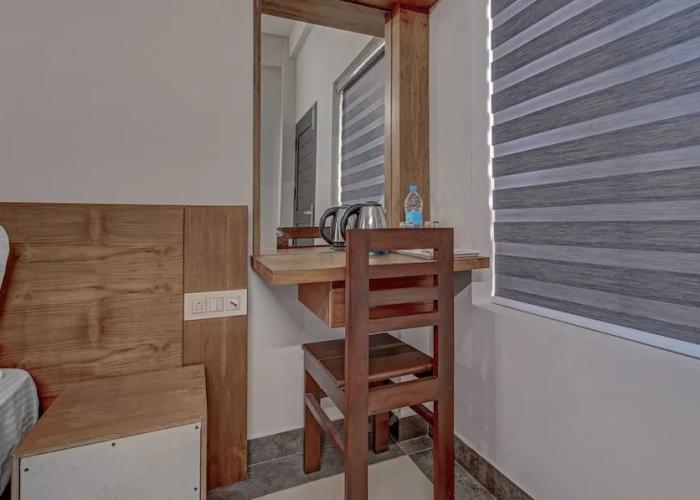 Treebo Regalia Inn Civil Station