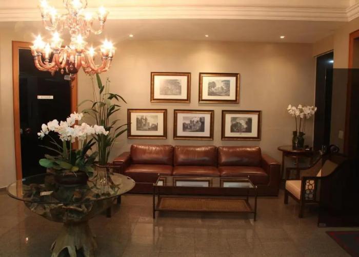 Kehdi Plaza Hotel