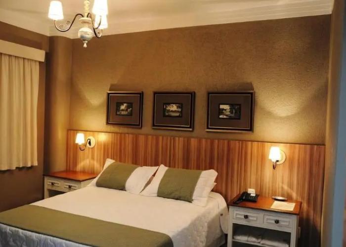 Kehdi Plaza Hotel