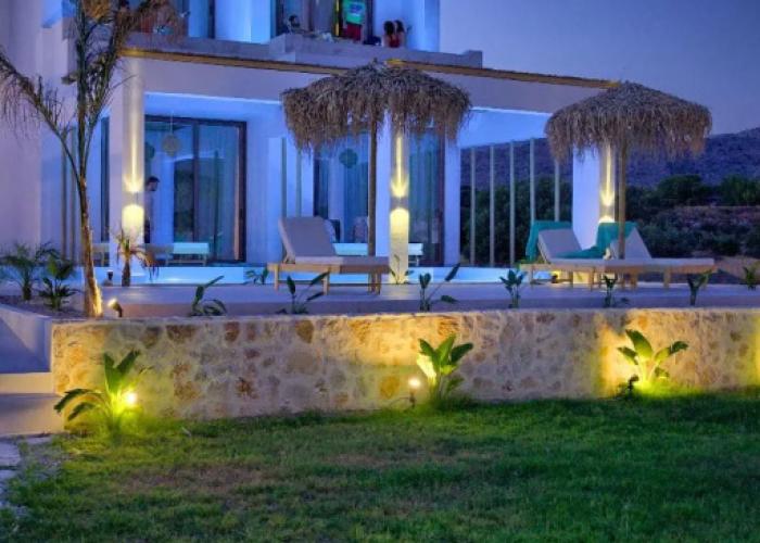 Alia Suites & Alia Beachfront Suites and Spa