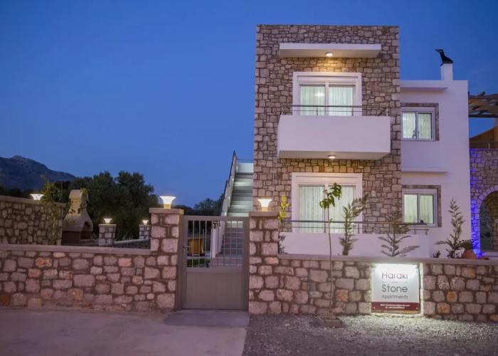 Haraki Stone Apartments
